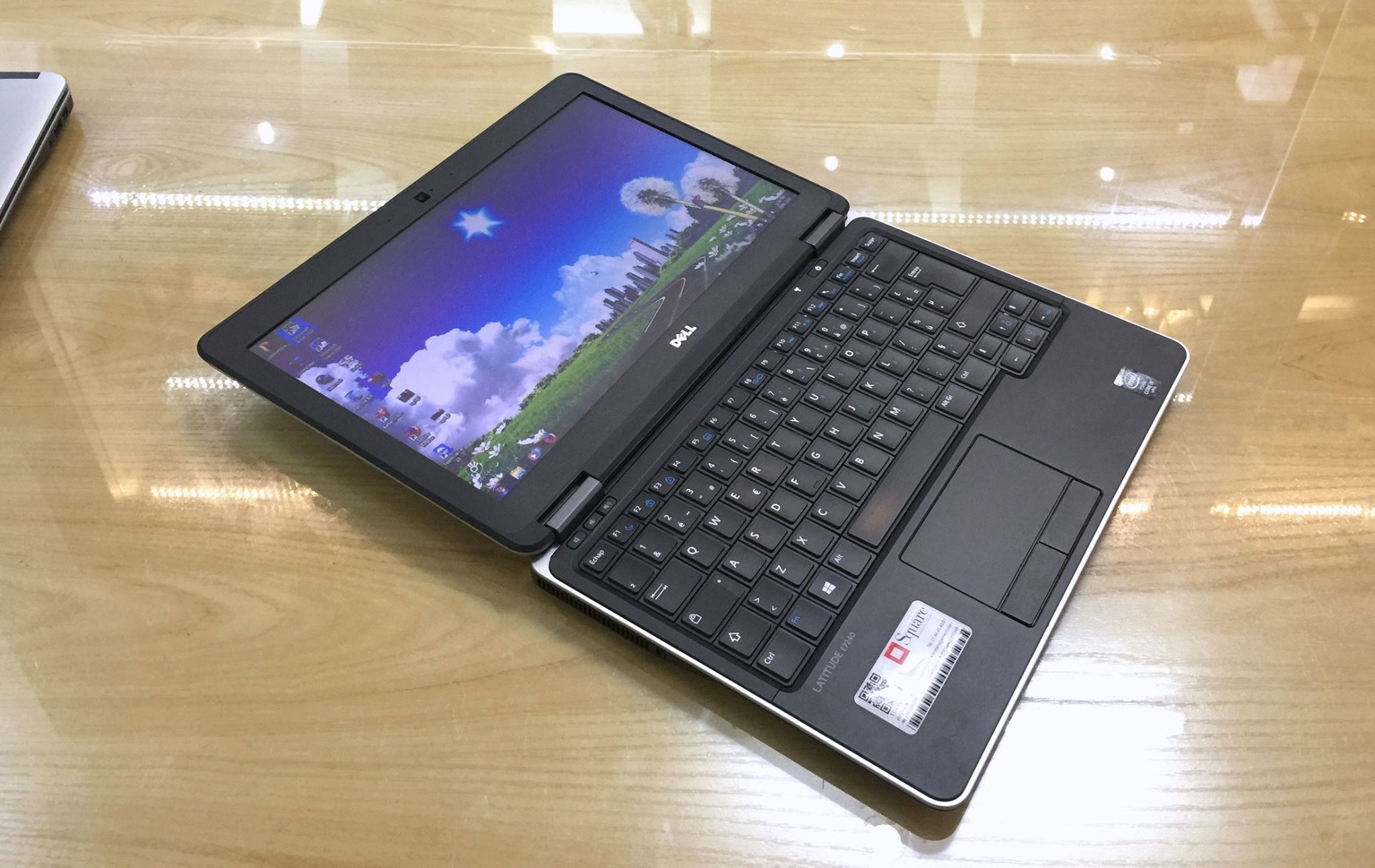 Laptop Dell Latitude E7240 UltraBook core i5 -7.jpg